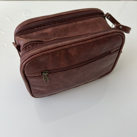 Косметичка для подорожей Bedee туристична коричнева