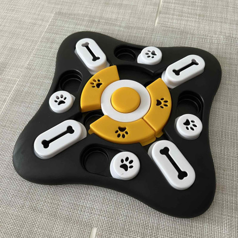 Розвиваюча іграшка для домашніх тварин Purlov 23039