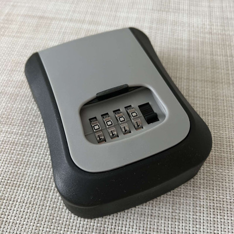 Сейф для ключів з кодовим замком Malatec 19447 