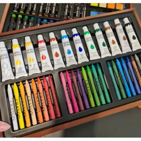 Набор для рисования 129 шт в чемодане Maaleo 21644