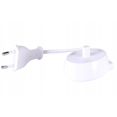 Набор электрической зубной щетки Oral-B Vitality с футляром + насадка черная